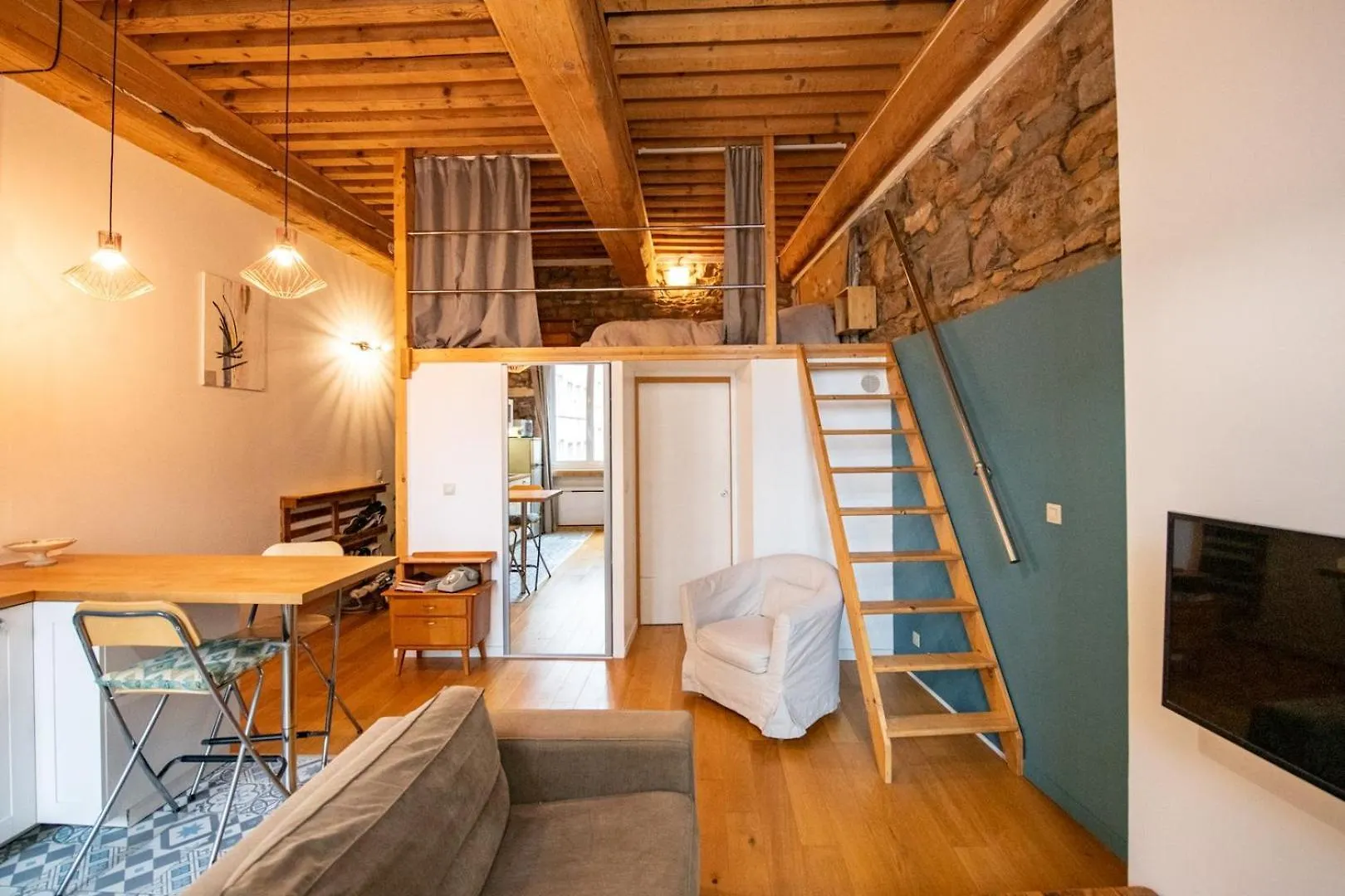 Le Petit Imbert - Studio Chaleureux Et Cozy Lyon