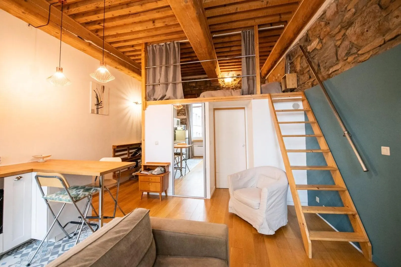 Le Petit Imbert - Studio Chaleureux Et Cozy Lyon Apartment